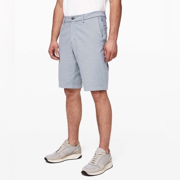 Lululemon Commission Short Qwick Oxford 11" *Relaxed, Size 32 - Picture 1 of 10